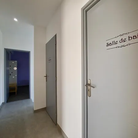 Urban #150m2 #6ch #climatisation #parking Bed & Breakfast *